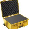 Peli 1560 jaune avec mousse